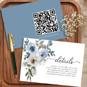 Carte D'accompagnement Simple moderne QR code Dusty Blue Floral Mariage