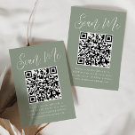Carte D'accompagnement Simple Script Sage vert QR Code Mariage RSVP<br><div class="desc">Faites en sorte qu'il soit facile pour les invités de RSVP à votre mariage ou événement avec ces cartes RSVP de mariage modernes avec code QR. Les élégantes cartes d'enceinte de mariage affichent "Scan Me" dans un script blanc fantaisiste avec un arrière - plan vert sage. Personnalisez la carte avec...</div>