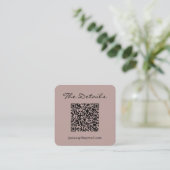 Carte D'accompagnement Simple Script Wedding RSVP Détails QR Code Mauve (Debout devant)
