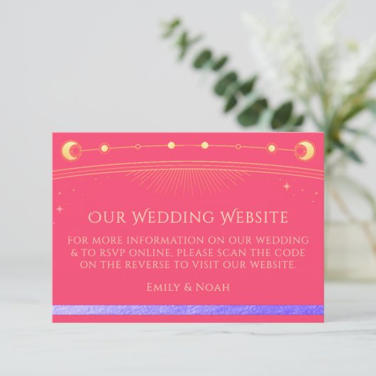 Carte D'accompagnement Site Mariage Celestial Fuchsia RSVP QR Code (Debout devant)