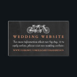 Carte D'accompagnement Vélo Tandem Sur Le Site Du Mariage Chalkboard<br><div class="desc">Ces cartes d'encart mariage sont parfaites pour tout couple qui planifie une fête mariage romantique. Le design est composé d'un arrière - plan à effet de tableau de bord branché avec un design de moto en tandem mignon. Le simple modèle peut être personnalisé pour votre événement spécial et ferait l'article...</div>