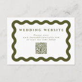 Carte D'accompagnement Wavy Green & White Mariage Website QR Code (Devant)