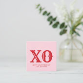 Carte D'accompagnement XO rose et rouge typographie mignonne Saint Valent (Debout devant)
