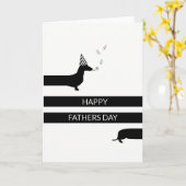 Carte Dachshund drôle avec casquette de fête Bonne Fête (Fleur jaune)