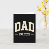 Carte Dad Est. 2026 Logo Daddy 2026 Soon To Be New Dad 2 (Fleur jaune)