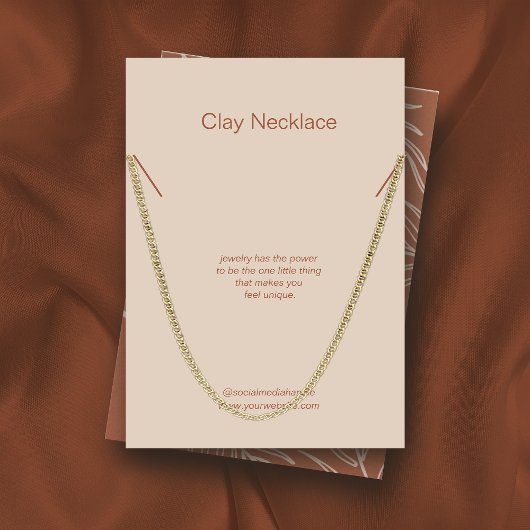 Carte d'affichage du collier de bijoux en terre cu