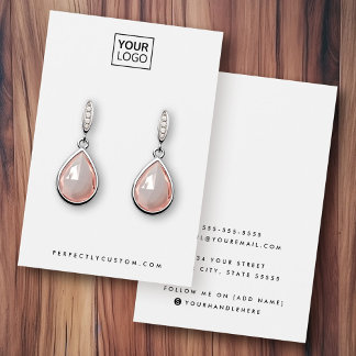 Carte d'affichage du logo d'oreille en blanc clair