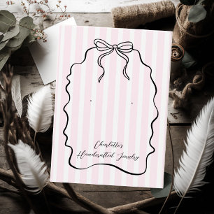 Carte d'affichage pour bijoux à oreille rose à rub