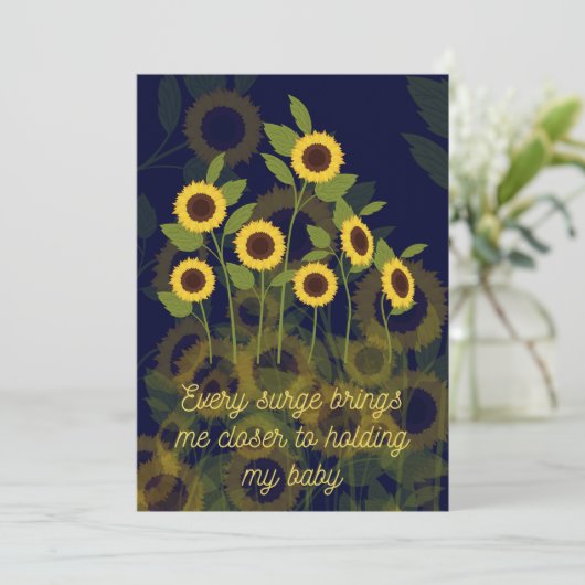Carte d'affirmation de naissance avec fleurs (Debout devant)