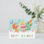 Carte d'anniversaire 4 ans avec dinosaure mignon (Debout devant)