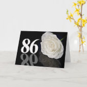 Carte d'anniversaire 86e avec une rose blanche cla (Fleur jaune)