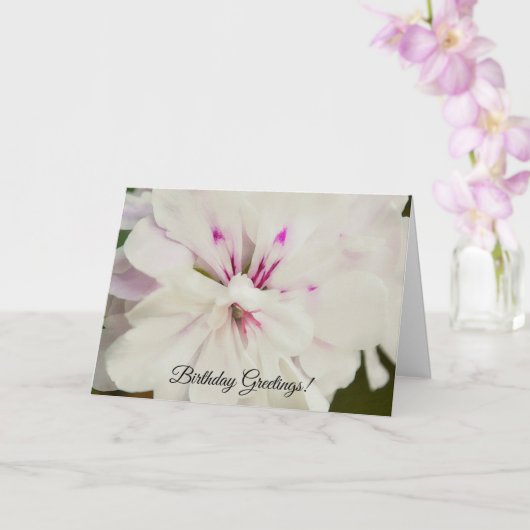 Carte d'anniversaire à fleurs blanches et roses