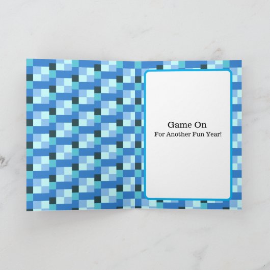 Carte d'anniversaire à thème pour garçon (Intérieur)