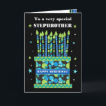 Carte d'anniversaire avec bougies pour gâteau de b<br><div class="desc">Une carte d'anniversaire lumineuse pour votre demi-frère, avec de nombreuses bougies à motifs sur un gâteau d'anniversaire. En haut de la couverture, les mots "À un demi-frère très spécial" sont inscrits en lettres blanches sur fond noir. Il y a une bande bleue autour du gâteau avec "JOYEUX ANNIVERSAIRE !" également...</div>