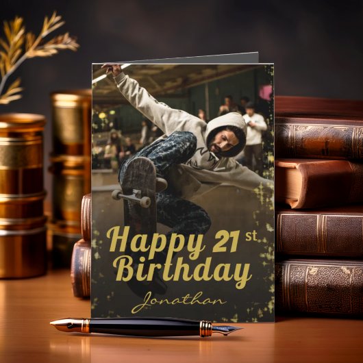 Carte d'anniversaire chic noir et or