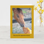 Carte d'anniversaire, Chien opposés s'attirent (Fleur jaune)