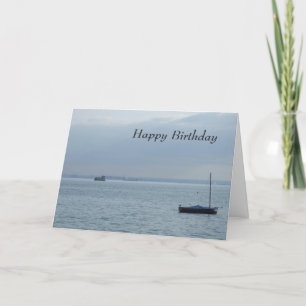 Carte d'anniversaire de bateau et port