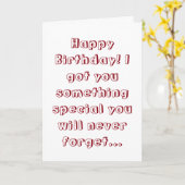 Carte d'anniversaire de cauchemar de Humpty (Fleur jaune)