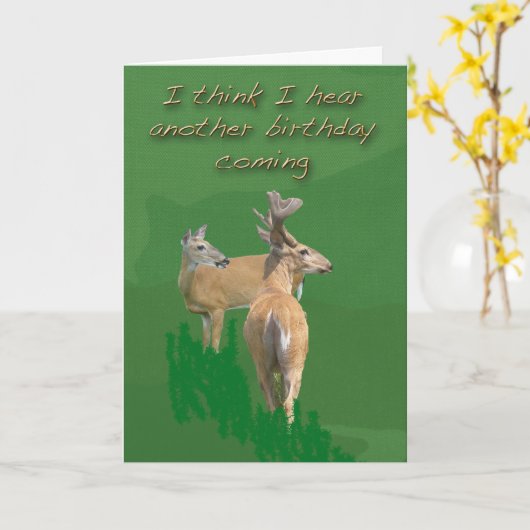 Carte d'anniversaire de cerfs à queue blanche (Fleur jaune)