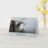Carte d'anniversaire de faucon pérégrin (Fleur jaune)