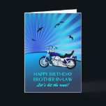 Carte d'anniversaire de frère par alliance moto co<br><div class="desc">Carte d'anniversaire pour beau-frère avec une moto. Une carte parfaite pour un motard. Une moto bleue avec un coucher de soleil stylisé et des oiseaux en vol. Tout passionné de moto adorera recevoir une carte comme celle-ci.</div>