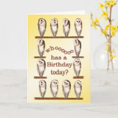 Carte d'anniversaire de hibou curieux. (Fleur jaune)