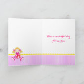 Carte d'anniversaire de la poupée d'âge de la peti (Intérieur)