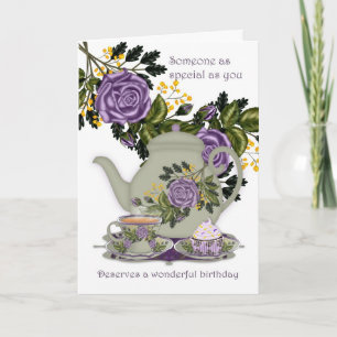 Carte d'anniversaire de thé et de petit gâteau