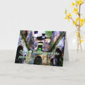 Carte d'anniversaire "Decrepit building" amusante (Fleur jaune)