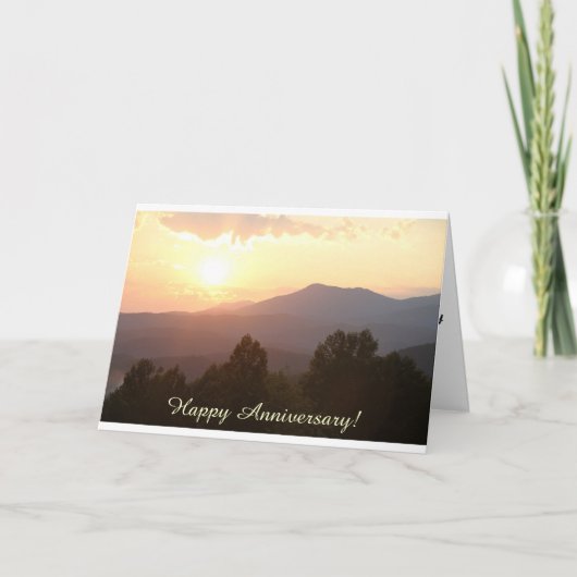 Carte d'anniversaire des montagnes Sunrise (Devant)