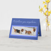 Carte d'anniversaire drôle avec Bassets, Cupcake e (Fleur jaune)