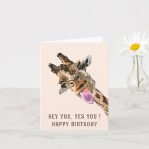 Carte d'anniversaire drôle avec une girafe qui att