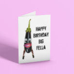Carte d'anniversaire drôle d'aubergine<br><div class="desc">Mettez un sourire sur quelqu'un visage avec cette carte de voeux de grand de "type joyeux anniversaire".</div>
