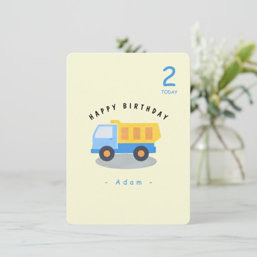 Carte d'anniversaire du camion du garçon (Debout devant)