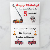 Carte d'anniversaire du camion-feu (Intérieur)