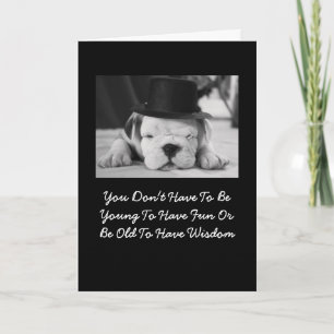 Carte d'anniversaire du chiot de Bulldog anglais