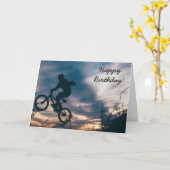 Carte d'anniversaire : Guy faisant des pistes sur  (Fleur jaune)