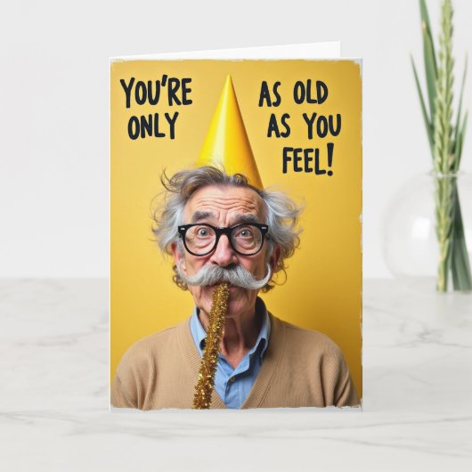 Carte d'anniversaire joyeuse et intemporelle (Devant)