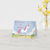 Carte d'anniversaire personnalisée de la licorne A (Fleur jaune)