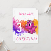 Carte d'anniversaire Pink Dino (Devant/Arrière en situation)