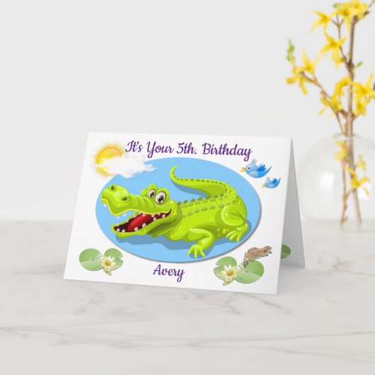 Carte d'anniversaire pour un enfant avec un crocod (Fleur jaune)