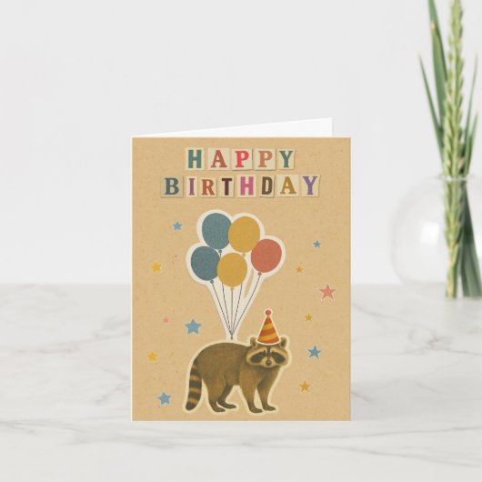 Carte d'anniversaire Raccoon sur Kraft Arrière - p (Devant)