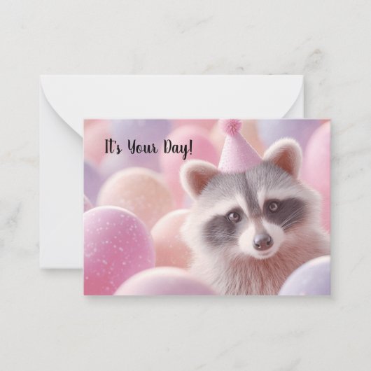 Carte d'anniversaire "Raton laveur drôle et ballon (Devant)