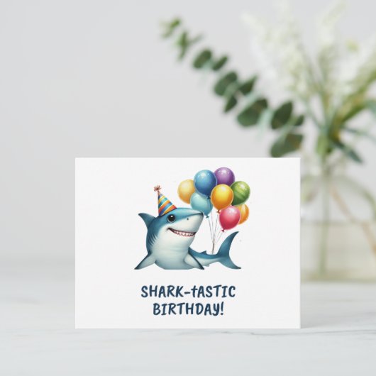 Carte d'anniversaire Shark-tastic (Debout devant)