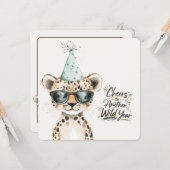 Carte d'anniversaire Wild One avec un léopard mign (Devant/Arrière en situation)