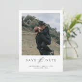 Carte d'annonce de date de mariage à l'écriture él (Debout devant)