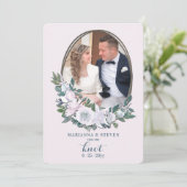 Carte d'annonce de mariage avec photo florale en c (Debout devant)