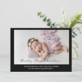 Carte d'annonce de naissance de bébé fille au styl (Debout devant)