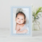 Carte d'annonce de naissance de bébé moderne et mi (Debout devant)
