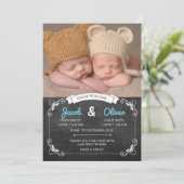 Carte d'annonce de naissance de jumeaux/Remercieme (Debout devant)